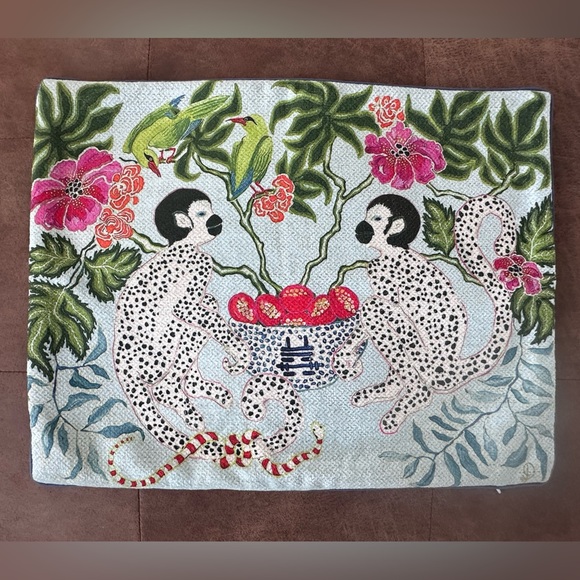 Other - Tropical Monkey Pillowcase with Floral Design - White Lotus